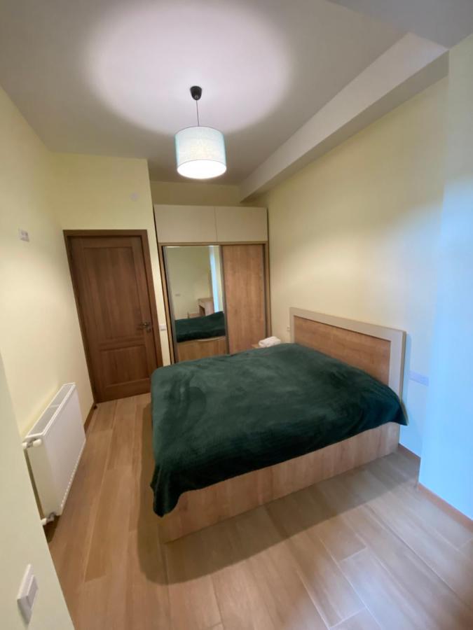 Lovely And Cozy Apartment! Кутаиси Экстерьер фото